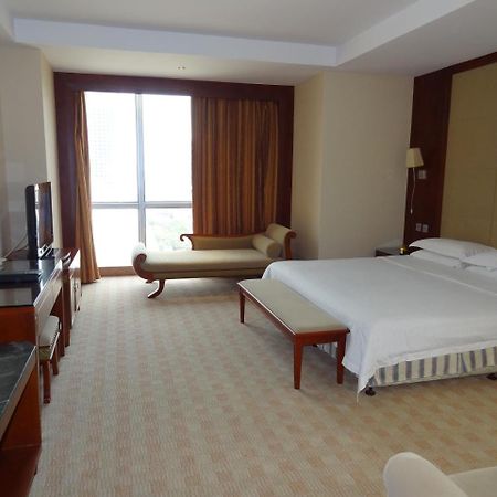 Shijiazhuang Yanshan Hotel Екстер'єр фото