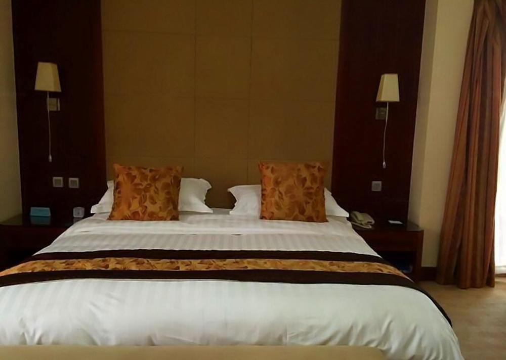 Shijiazhuang Yanshan Hotel Екстер'єр фото