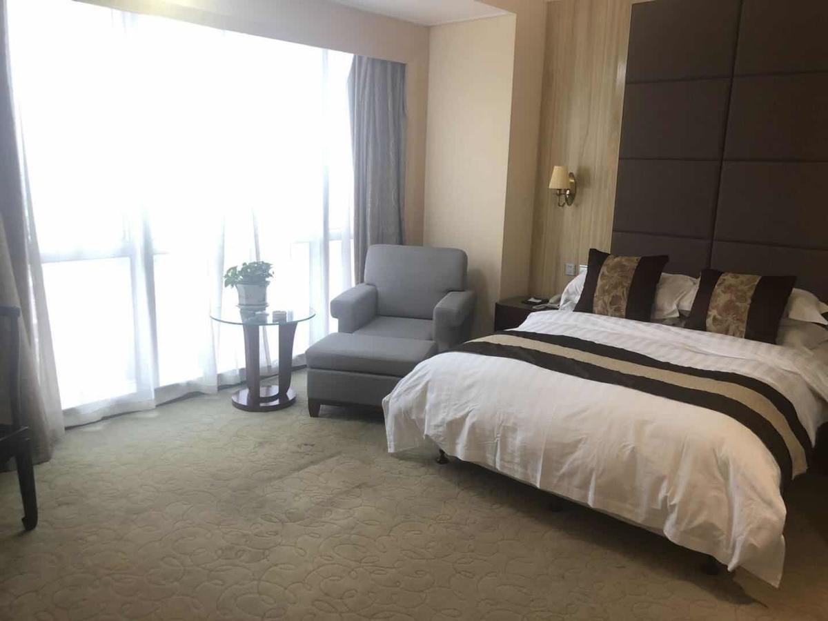 Shijiazhuang Yanshan Hotel Екстер'єр фото