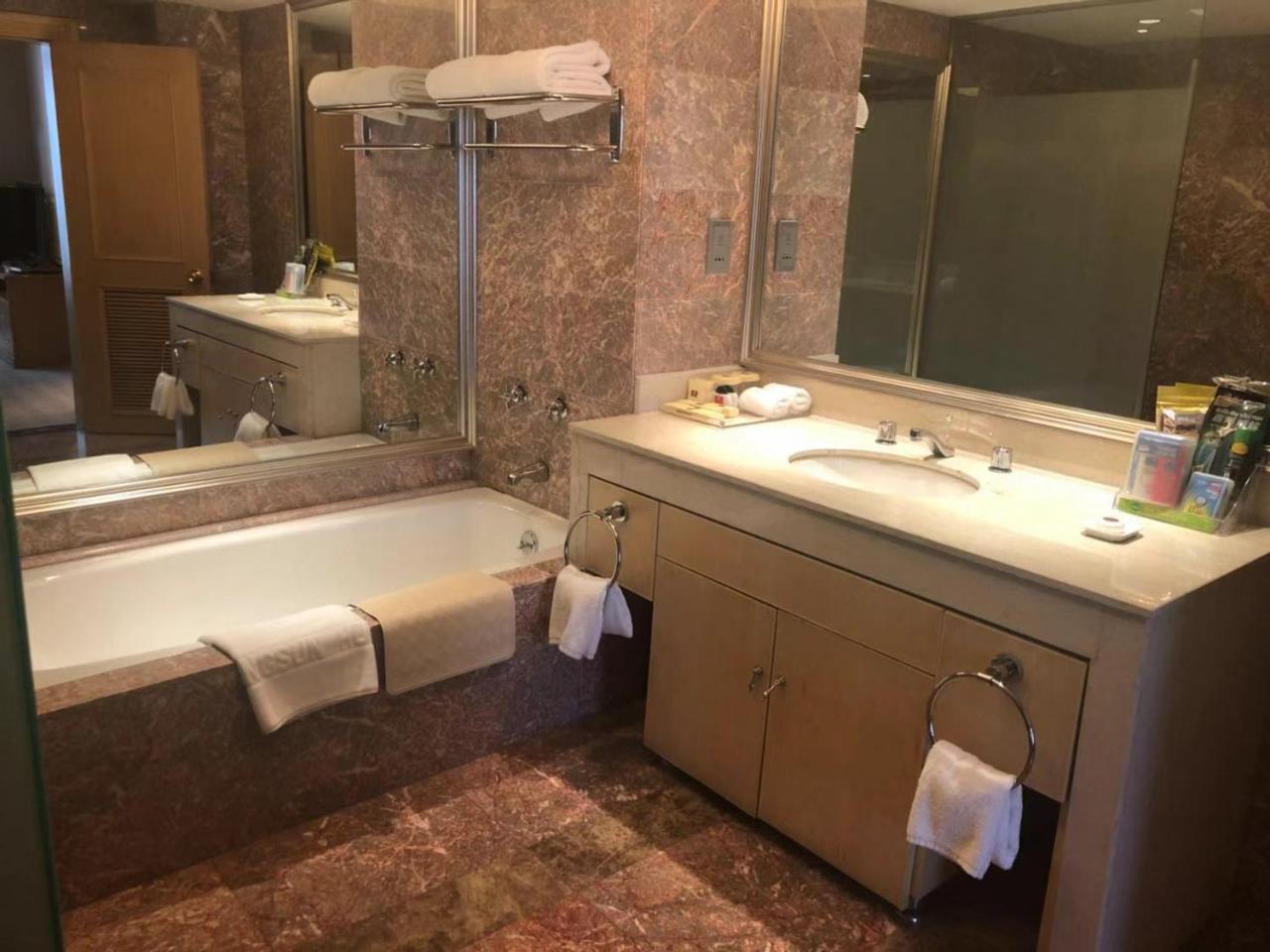 Shijiazhuang Yanshan Hotel Екстер'єр фото